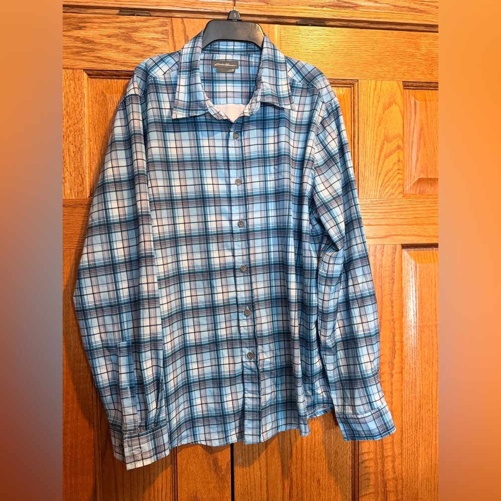 Eddie Bauer Blue Plaid Men's Outdoor/Fishing  Shirt